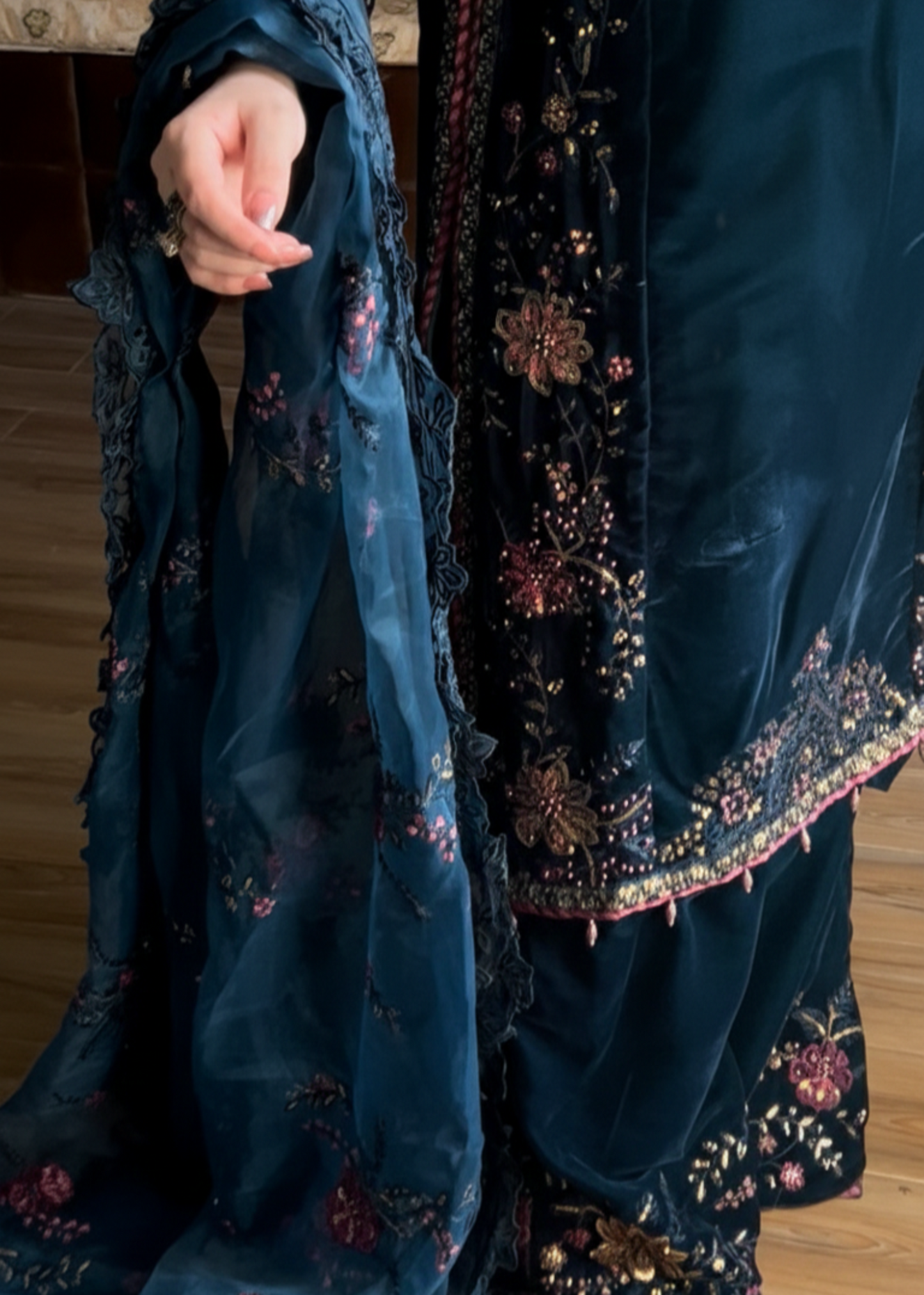 Blue Regallia - 3pc Velvet