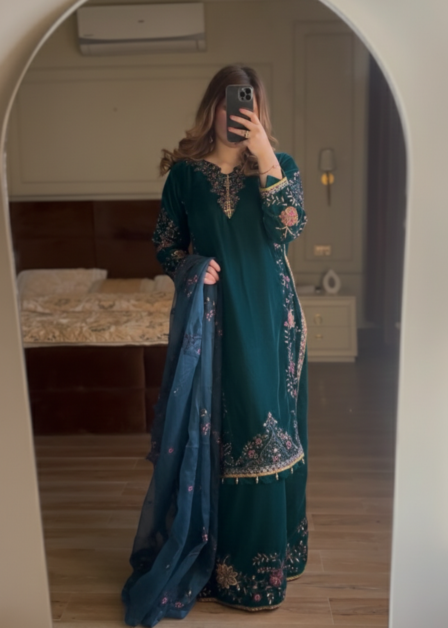 Teal Regalia | 3pcs Velvet