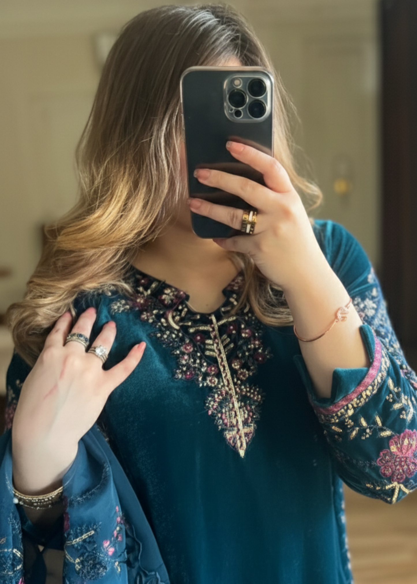 Teal Regalia | 3pcs Velvet