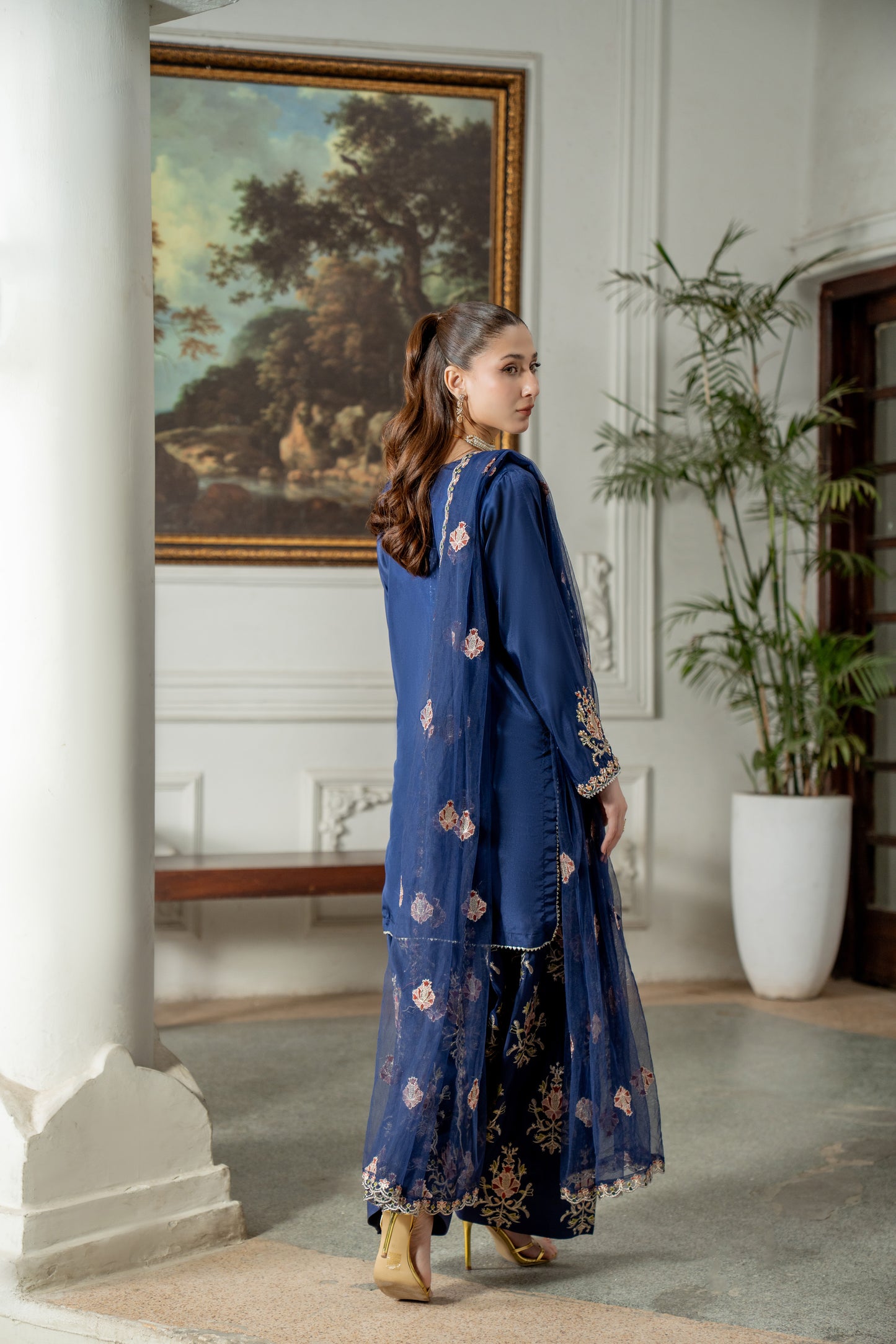 Blue Farshi Affair - 3pcs Silk Kurta Set